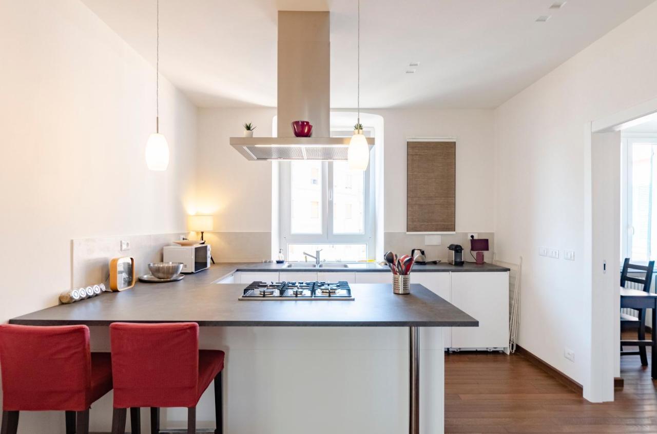 Joivy Spacious Family Apt For 4, In Carignano, Генуа Екстериор снимка
